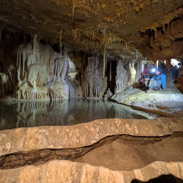 Spéléologie dans la grotte du Curé avec Cordi'ca_Saint-Pierre-d'Entremont