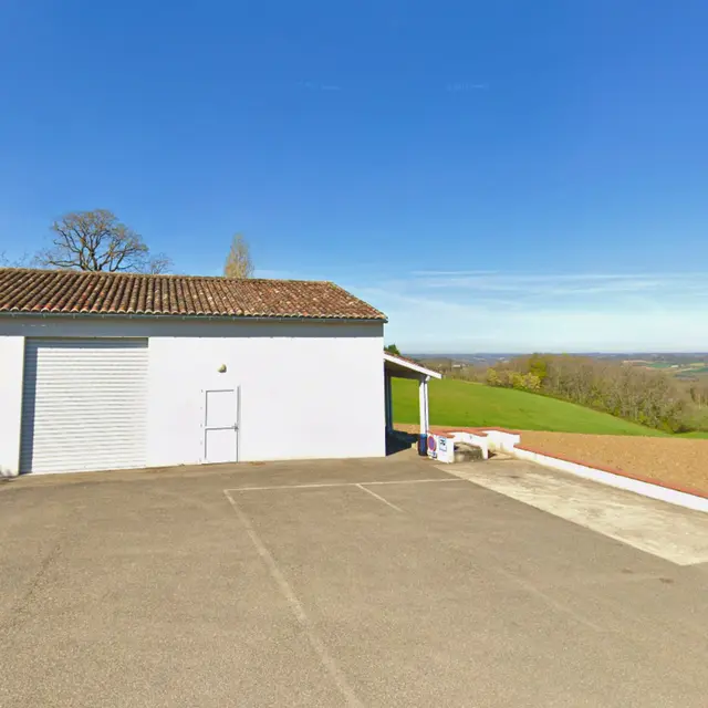 Aire de camping-cars de Perville_Perville