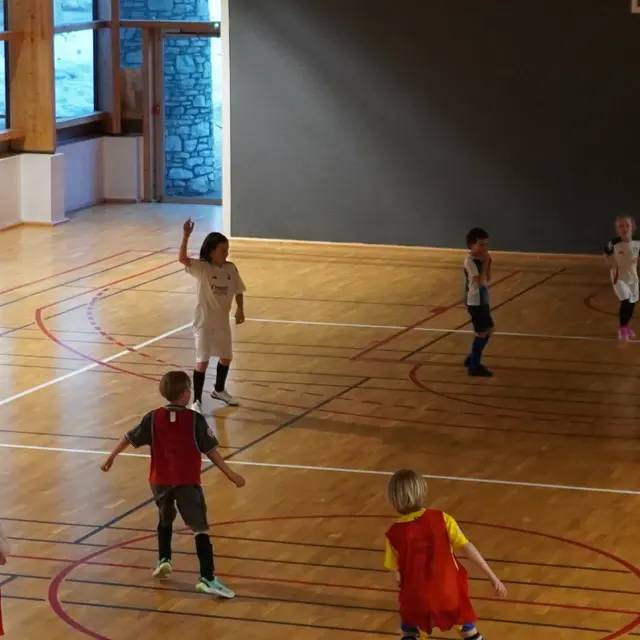 Tournoi de foot enfants au Centre Aquasportif de Val d'Isère