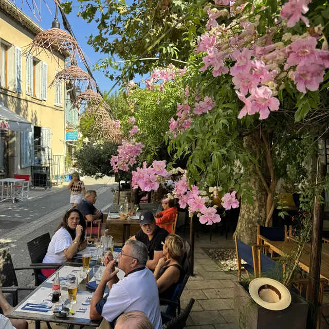 Le Café