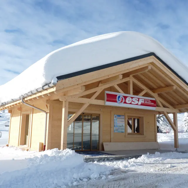 chalet-esf-des-carrets