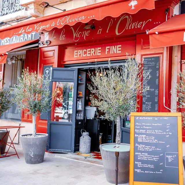 De La Vigne à l'Olivier