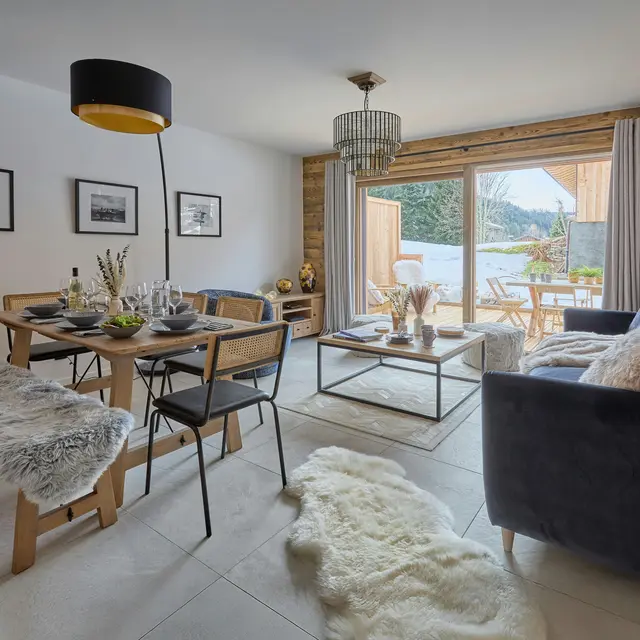 Lodge Nicola - OVO Network_Les Gets