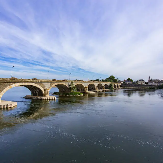 Les Ponts-de-Cé