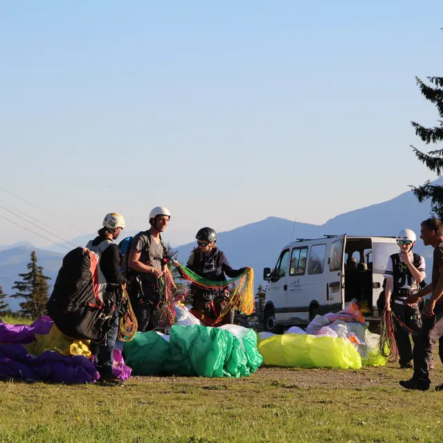 Parapente-Planete-Stage-Groupe-Briefing