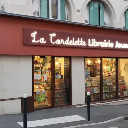 Lecture jeunesse : Ophélie lit_Romans-sur-Isère