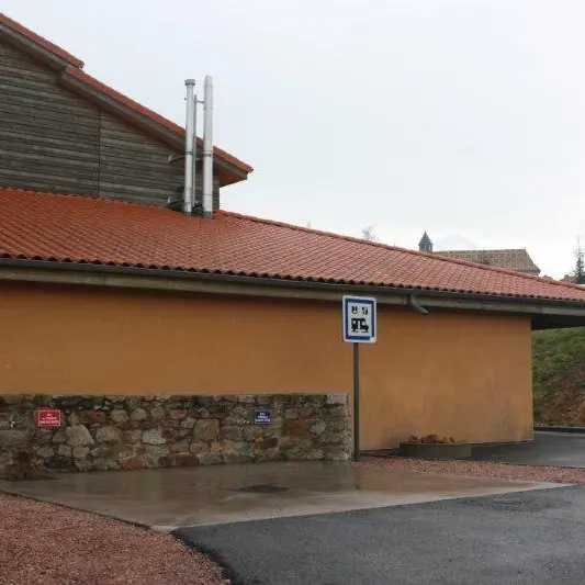 Aire de services et de stationnement