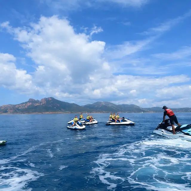 Location de Jet-ski avec permis by Sublim Sky_Fréjus