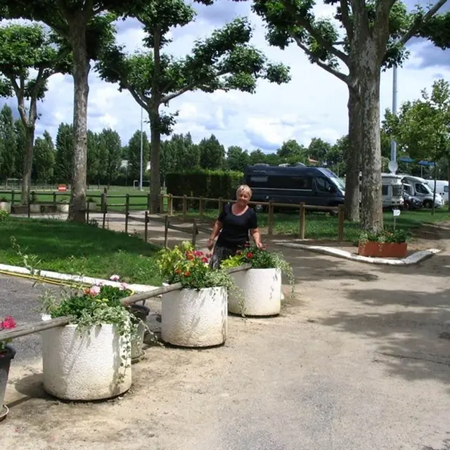 Aire de camping-car à Caussade