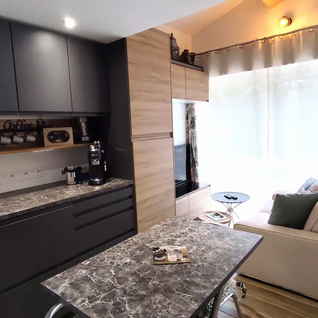 Studio Capri_Camps-la-Source