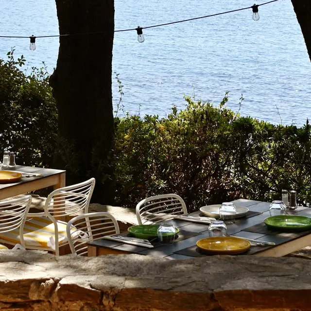 Restaurant Le Barbecue en bord de mer à Giens