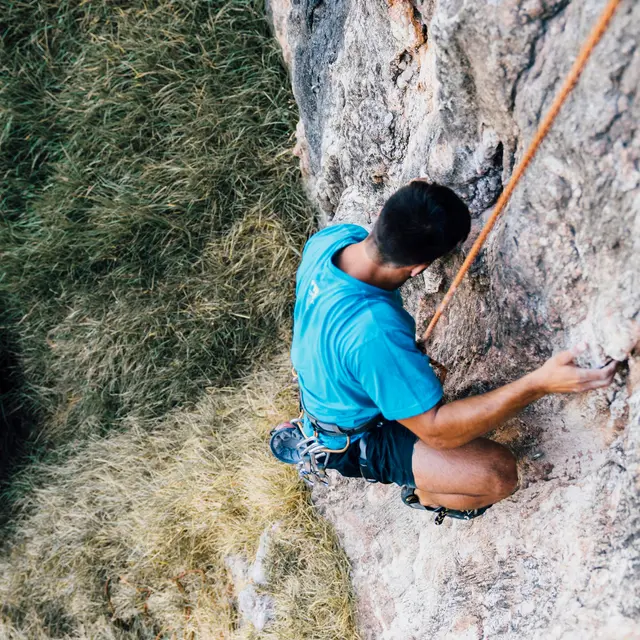 Initiation, perfectionnement, stages escalade_Scientrier