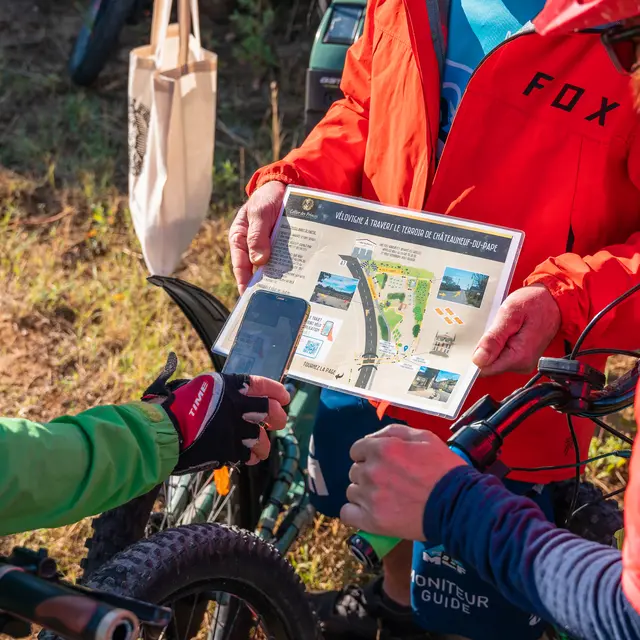 Balade dans le vignoble de Châteauneuf-du-Pape_Courthézon