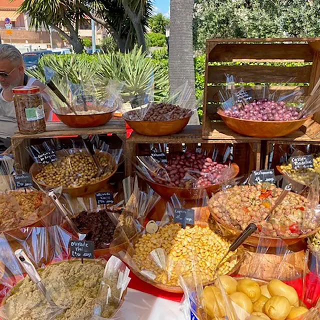 Marché estival - Villeneuve-Loubet