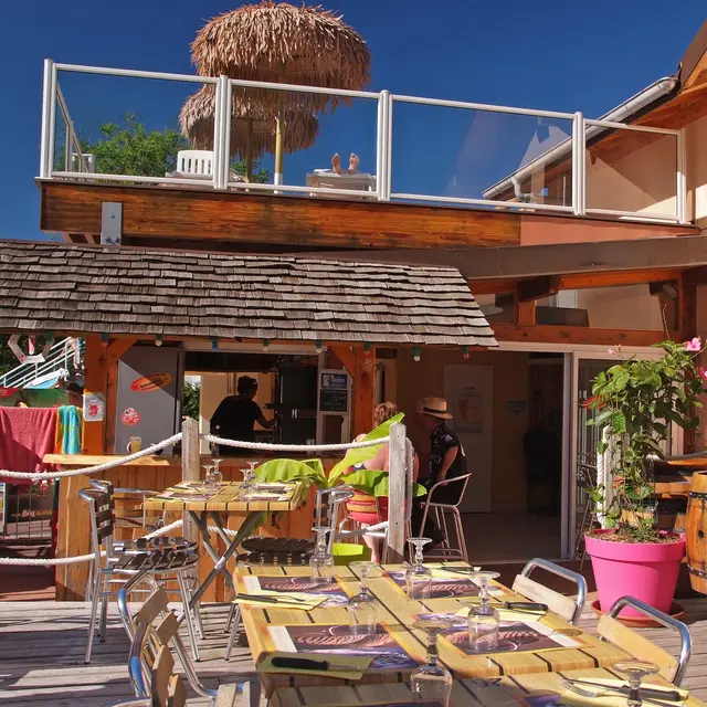 Lathuile Restaurant camping Les Fontaines