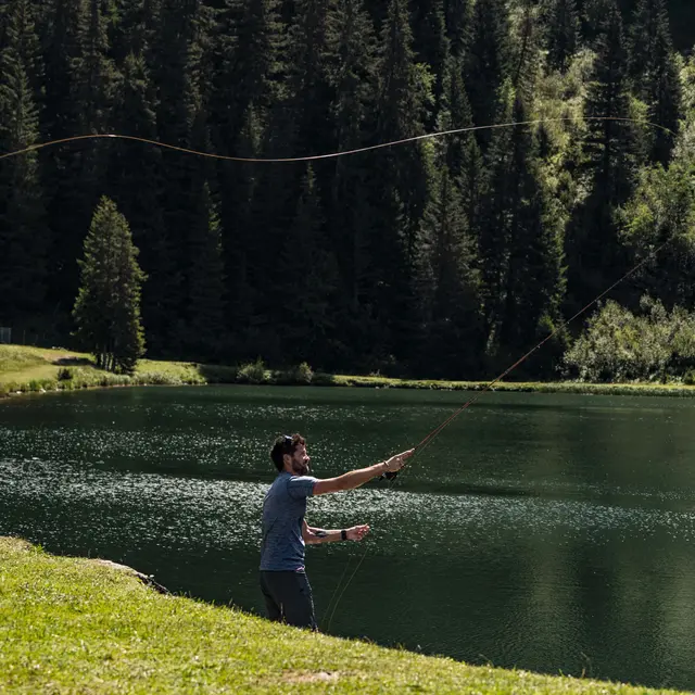Pêche au Lac de la Mouille