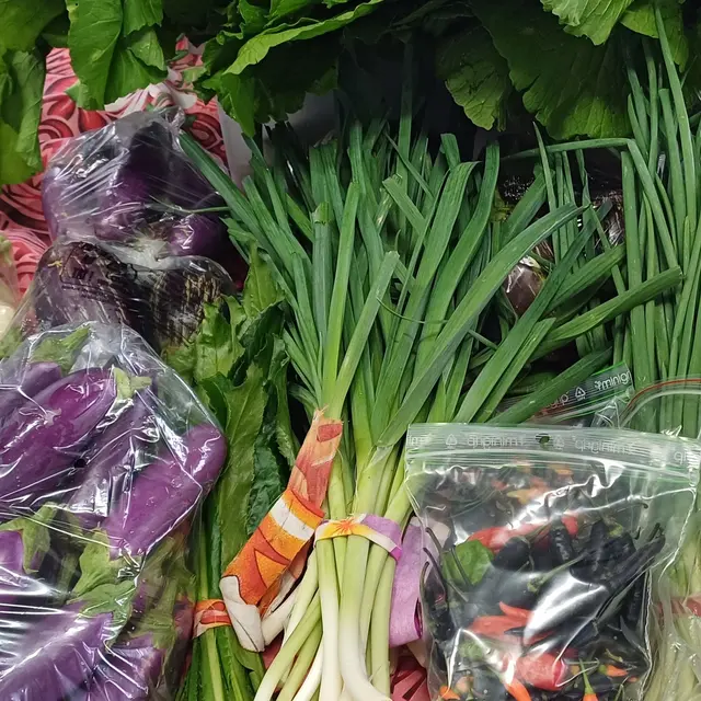 Marché nocturne à Voh_Voh
