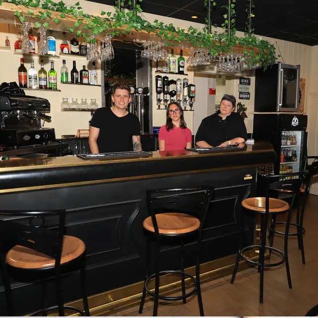 Bar restaurant - Le p'tit Pardon_Feurs