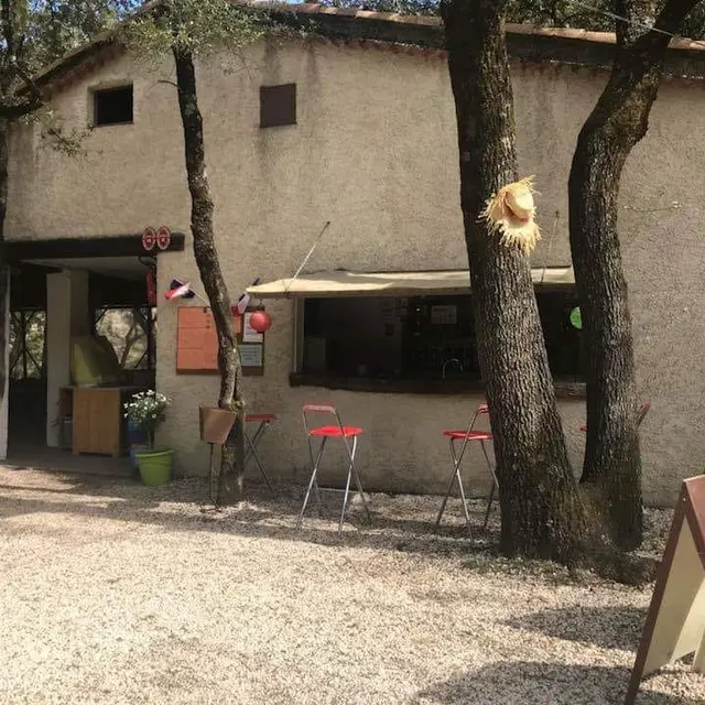 Pizzeria les Neuf Fontaines_La Roquebrussanne