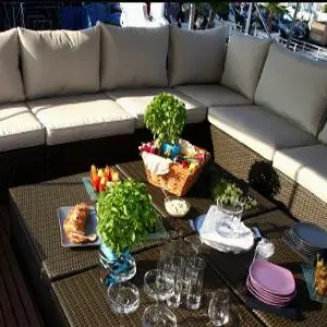 Yacht Cyos Marseille.jpg