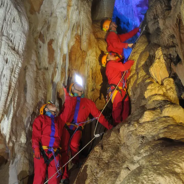 Grotte de la Salamandre