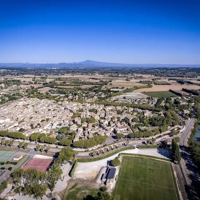 Vue aérienne Caderousse