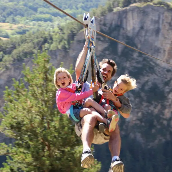 Tyroliennes géantes - Roc Aventure_L'Argentière-la-Bessée