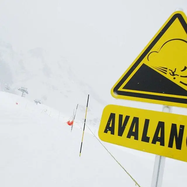 Initiation neige et avalanches, recherche DVA_Abriès-Ristolas