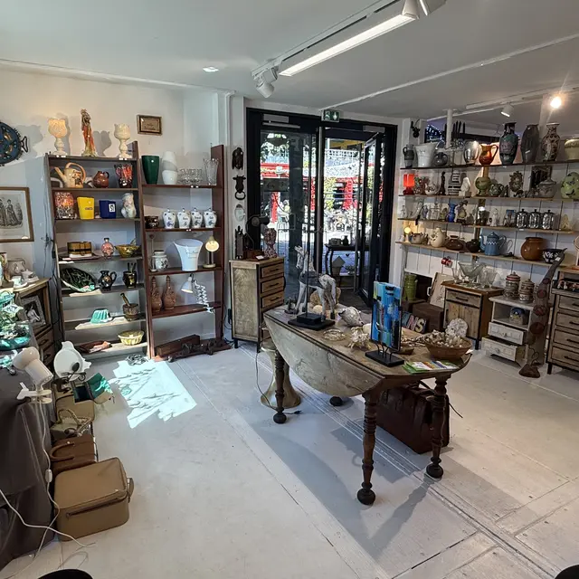 La Petite Brocante de Nino_Puget-sur-Argens