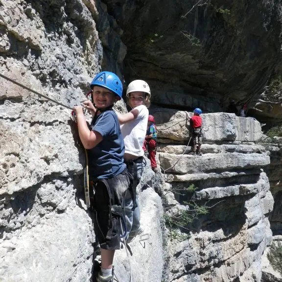 Via ferrata avec le bureau des guides des 2 Vallées