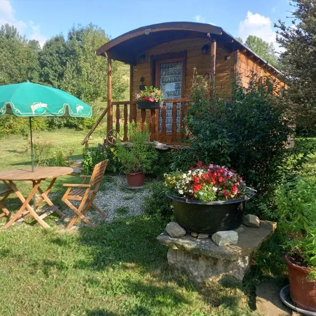 La roulotte de Rémi_Herbeys