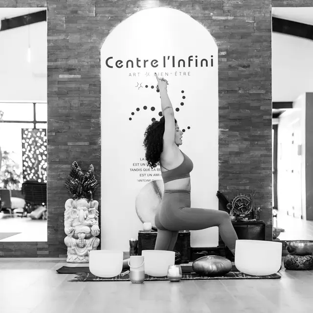 Cours de Yoga Centre l'Infini