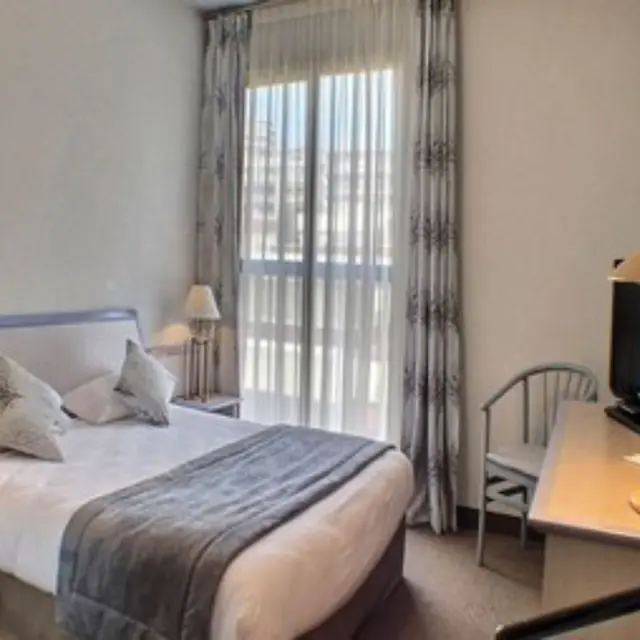 Hôtel Adonis Cannes