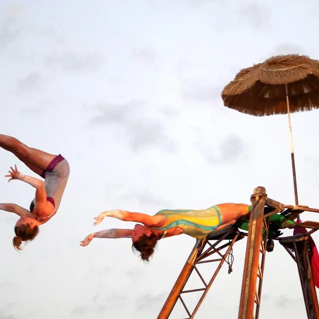 Festival des Arts du cirque : 'Gravir-Cirque et voltige aérienne_Faverges-Seythenex