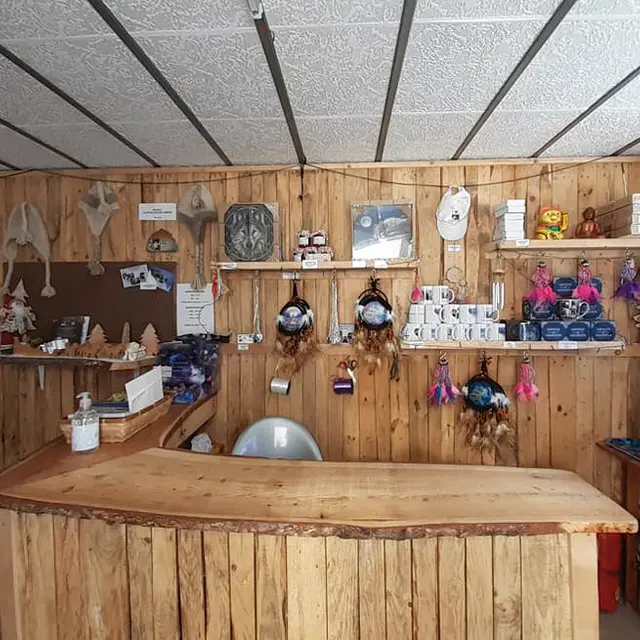 Au Hurlement du Crépuscule