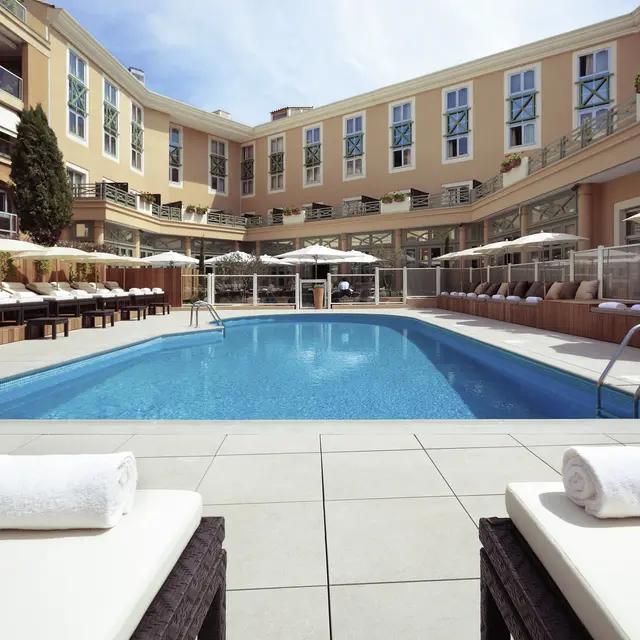 Grand Hôtel Roi René