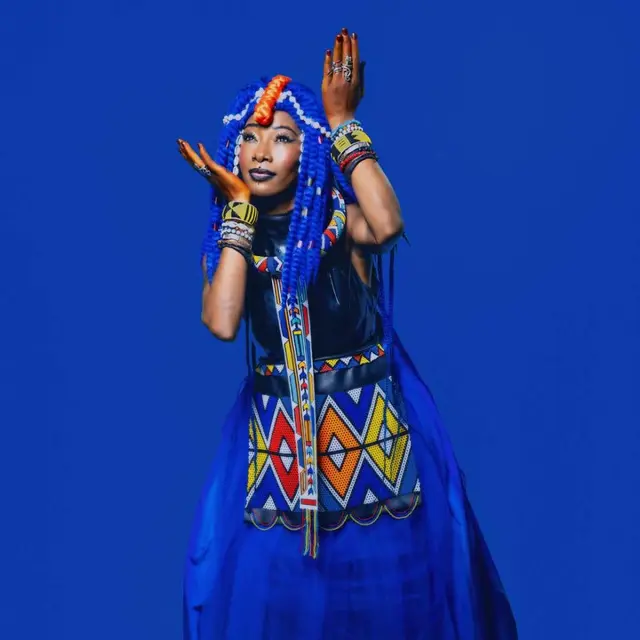 Fatoumata Diawara + première partie_Arles