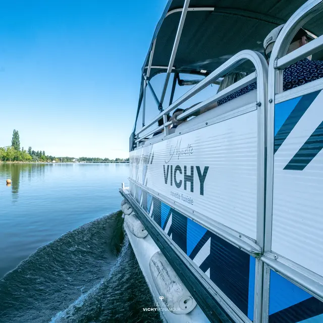 Navette Fluviale pour l'Hippodrome_Vichy
