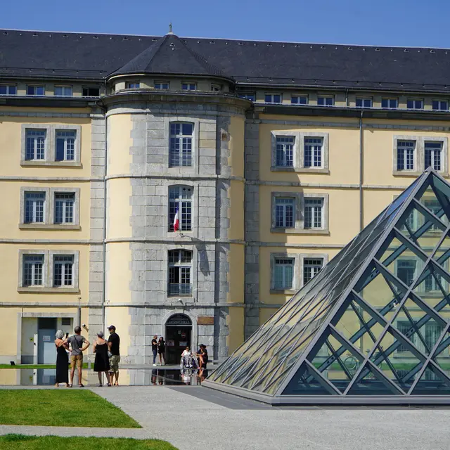 Esplanade Desmichels_Gap