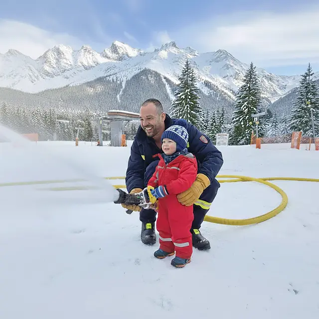 Maniement de la lance à incendie_Flaine