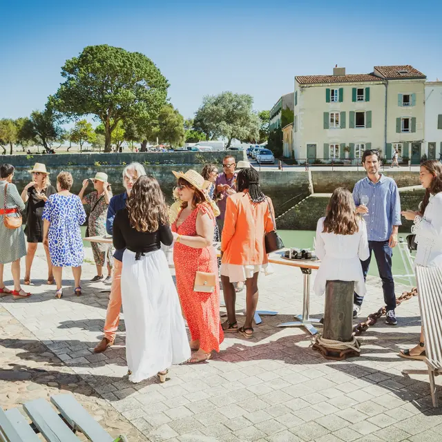 Réception sur le port