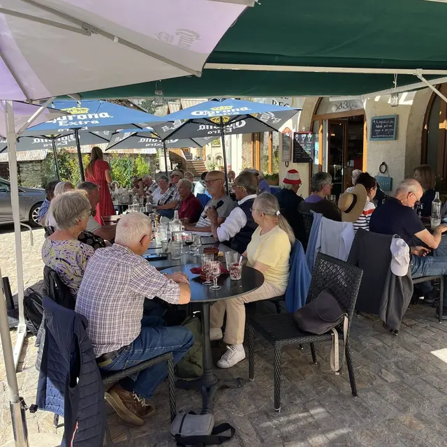 Le repas des amis de l'église Saint-Martin_Villar-d'Arêne