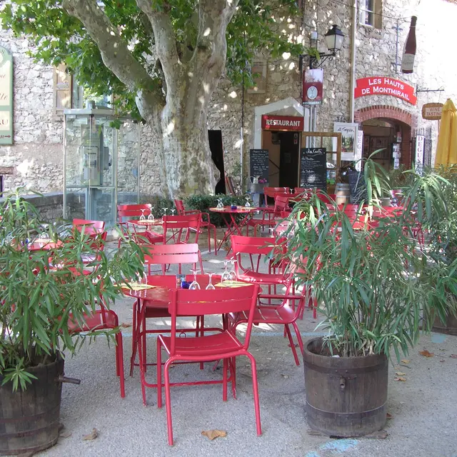 du verre à l'assiette