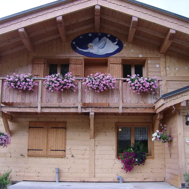 Suite Familiale  Bouquet d'Eglantines, pour 4