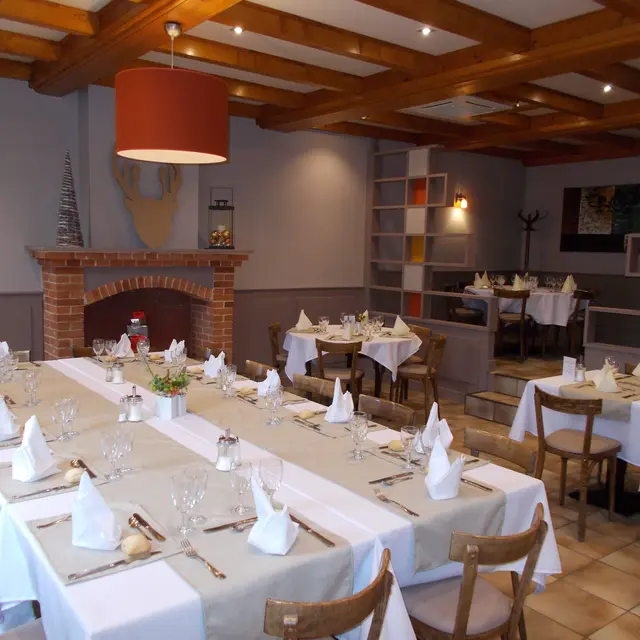 Restaurant Le Dolmen chambres d'hôtes à Luriecq 42380