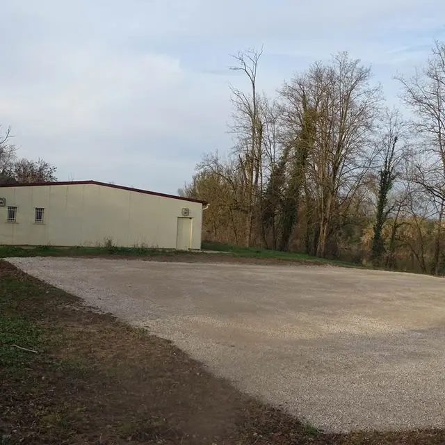 Aire de camping-car Bressols