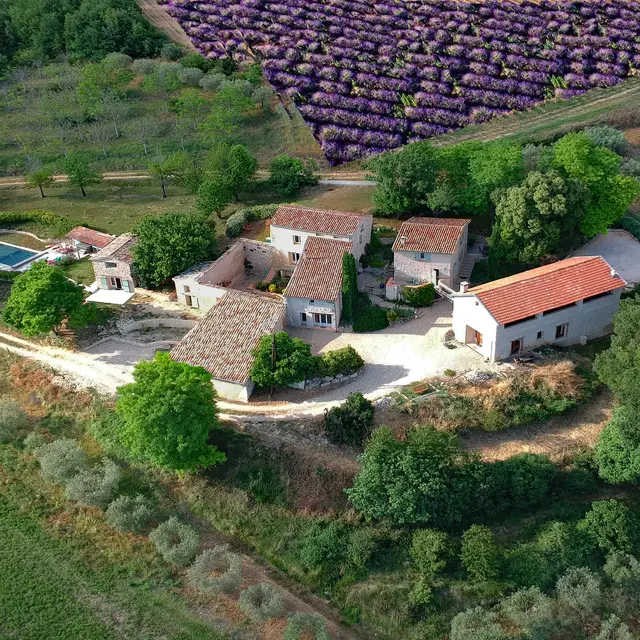 Hameau des Oraisonis