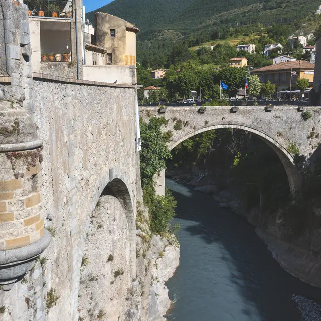 Entre Vauban et Richelieu, le  village fortifié d’Entrevaux - Visite guidée pour les scolaires_Entrevaux