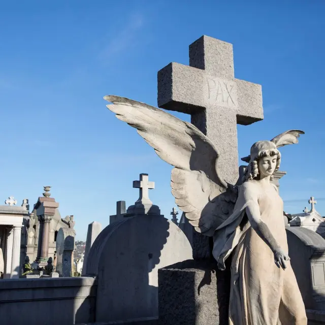 Le Cimetière du Crêt-de-roc