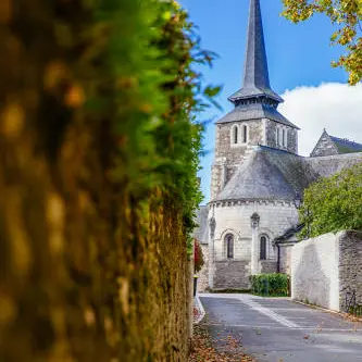 Eglise Saint-Pierre et Saint-Romain